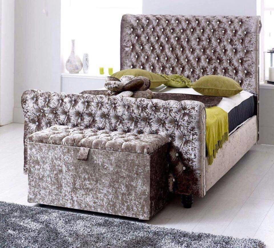 Santorini Sleigh Bed
