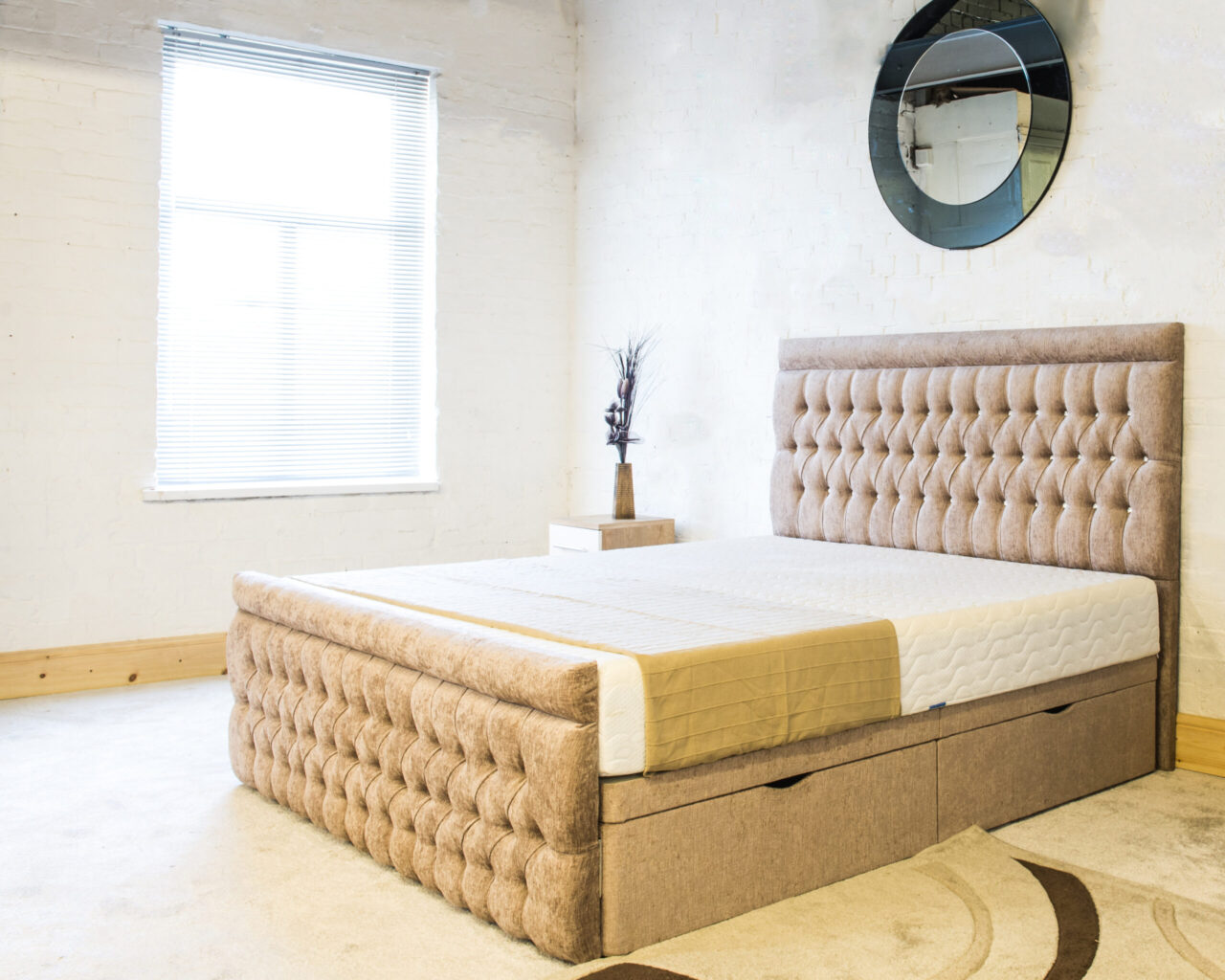 chesterfield bed